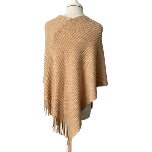 Time & Tru NWT Women's S/M Boho Cottagecore Ribbed Fringe Poncho Winter Comfy - Picture 1 of 9